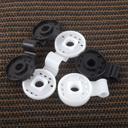  Clip multifunzione per serre e reti ombreggianti – Set da 5 a 50 pezzi, resistenti e riutilizzabili. Greenhouse Film & Sunshade Clips (5–50 pcs) – Expandable Hanging Grommets for Shade Sails, Insect Nets, and Agricultural Films.