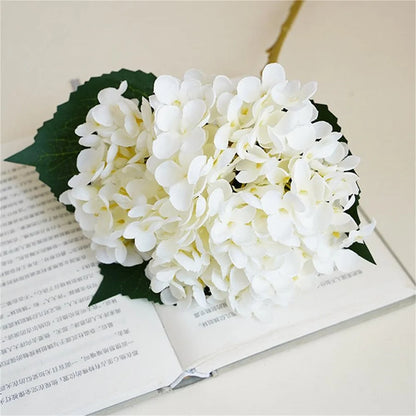 Artificial Flowers Cheap Silk Hydrangea Bride Bouquet Wedding New Year Decoration Home Accessories for Vase Plants Arrangement